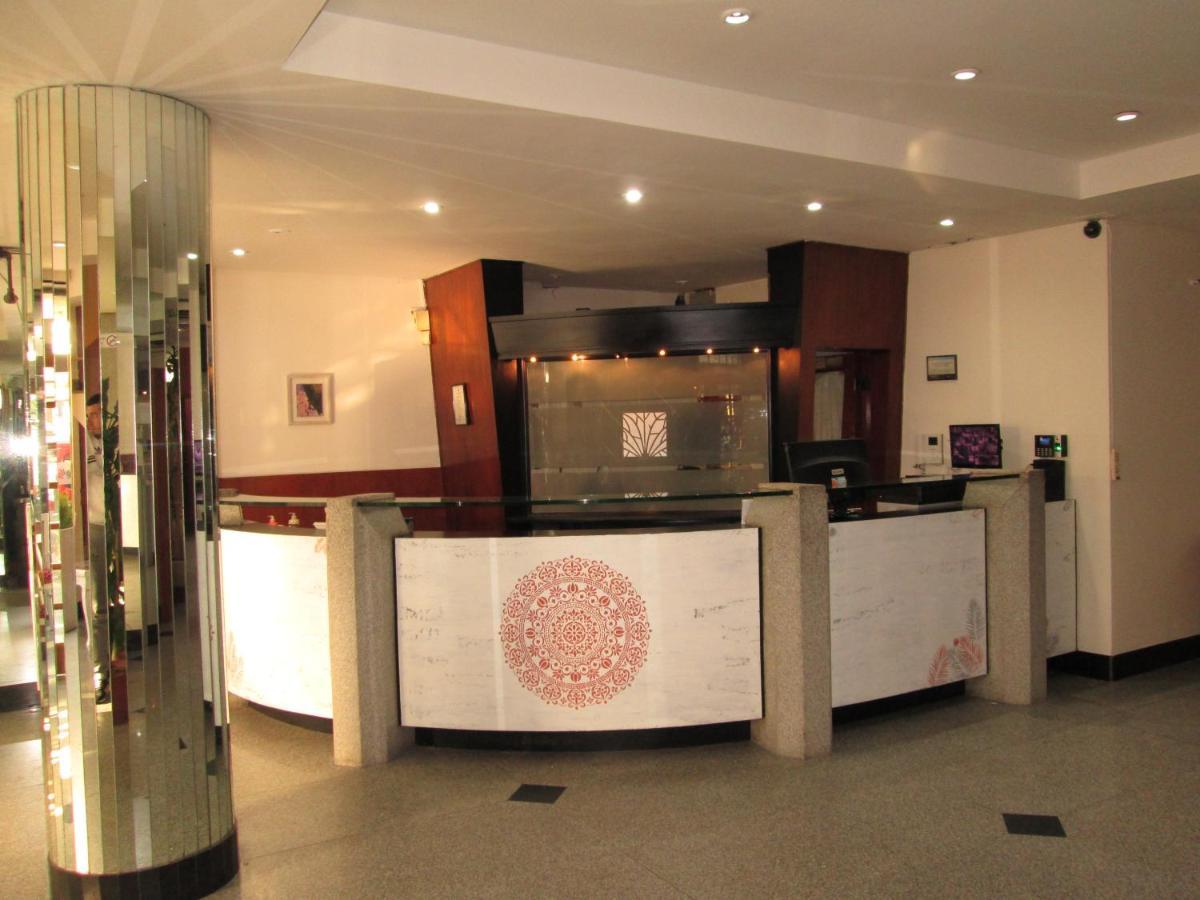 Hotel Luey Buenos Aires Luaran gambar
