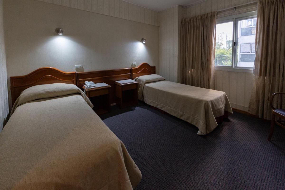 Hotel Luey Buenos Aires Luaran gambar