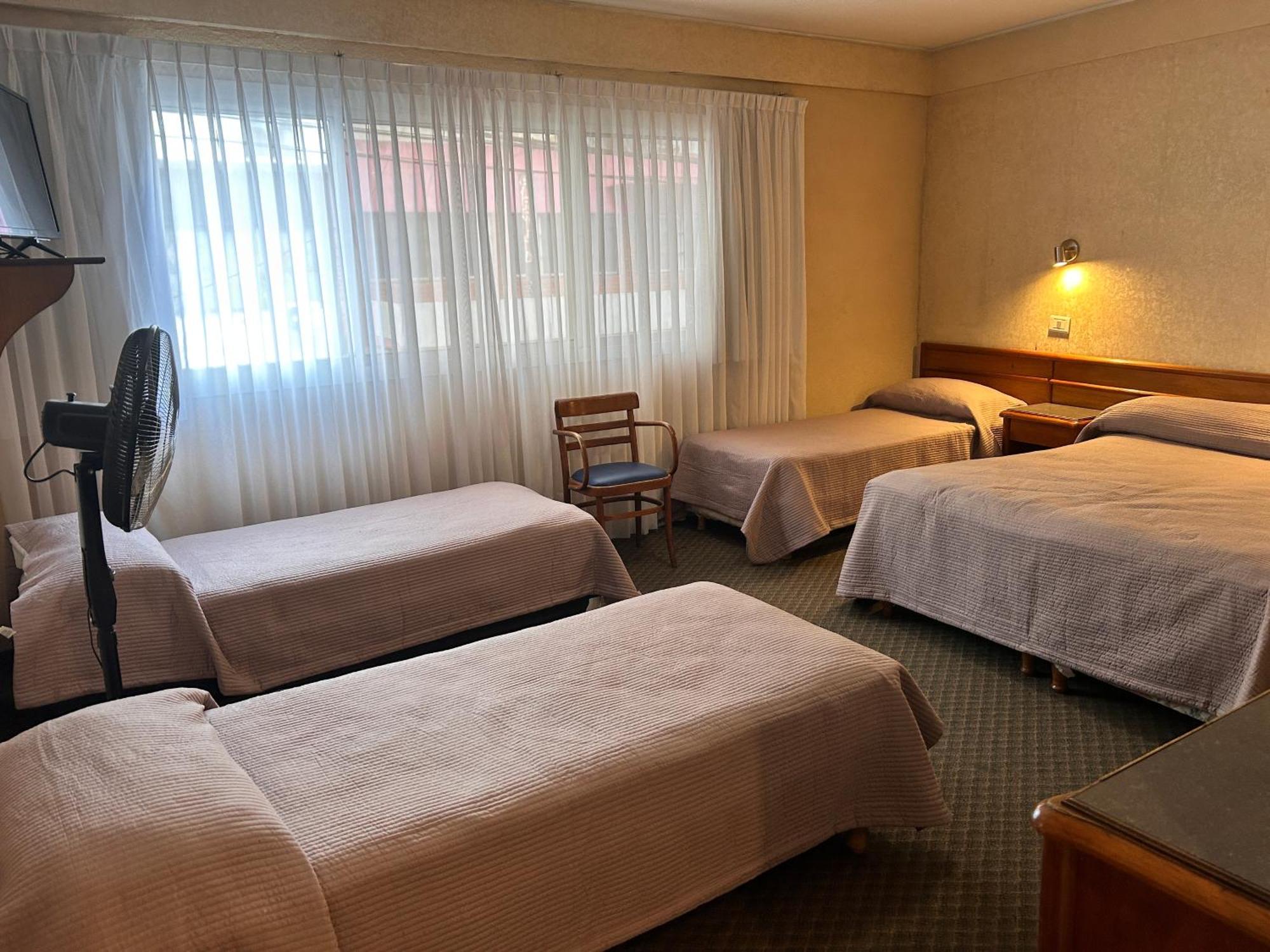Hotel Luey Buenos Aires Luaran gambar