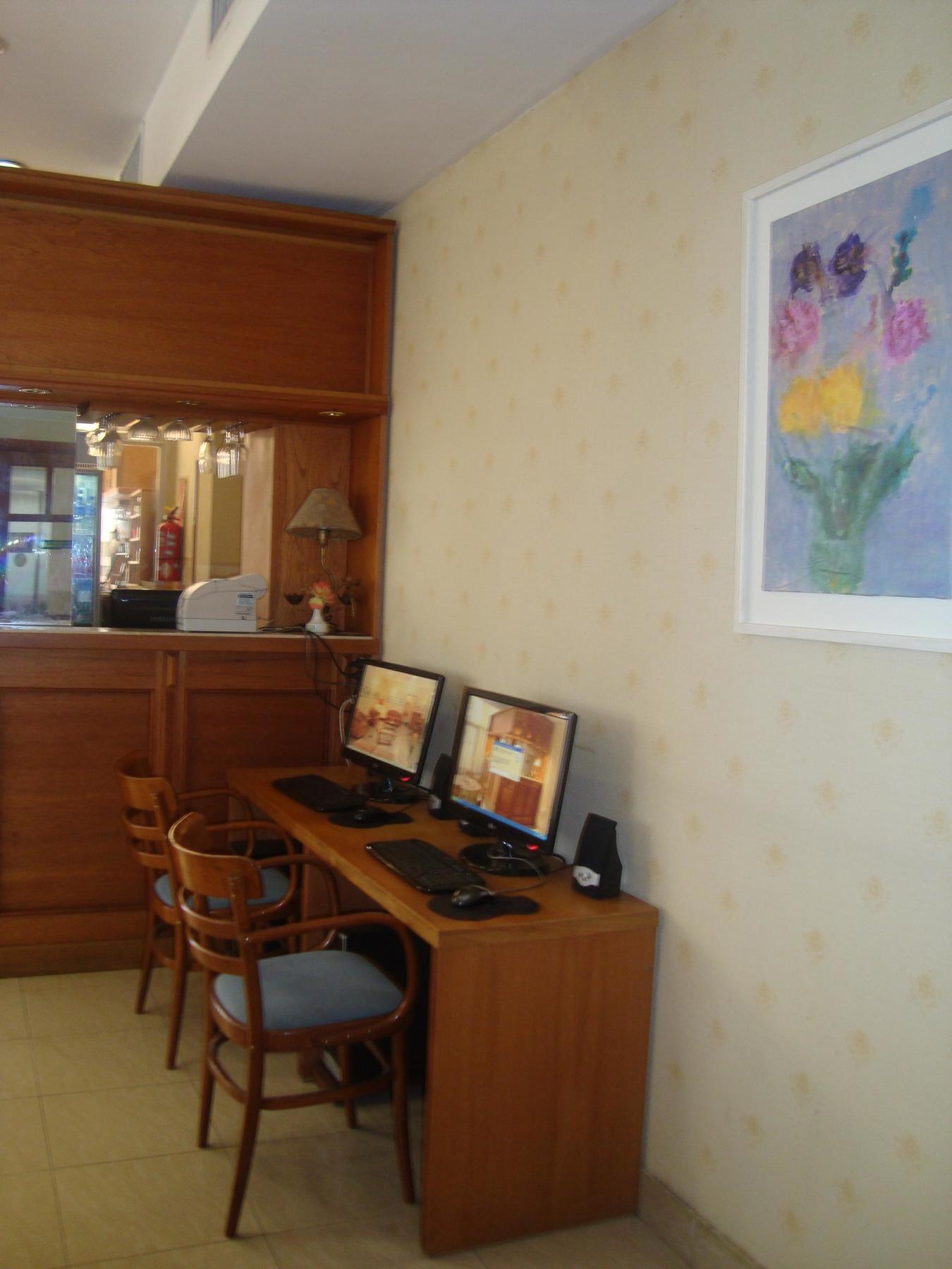 Hotel Luey Buenos Aires Luaran gambar